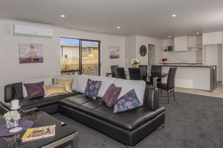 Photo of property in 15 Provisional Drive, Te Kamo, Whangarei, 0112