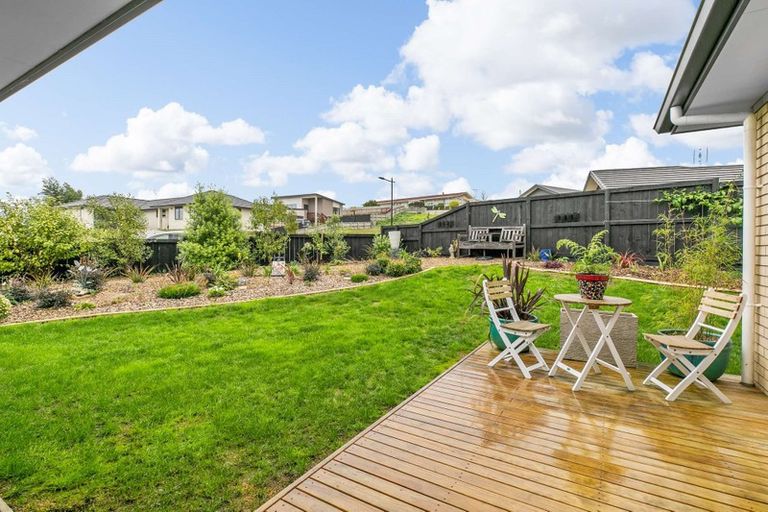 Photo of property in 14 Matau Close, Te Kauwhata, 3710