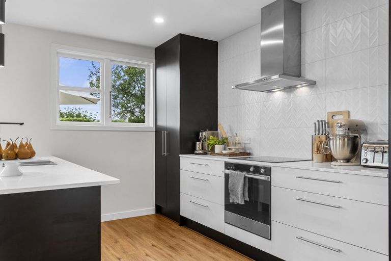 Photo of property in 272 Knowles Street, Mairehau, Christchurch, 8052