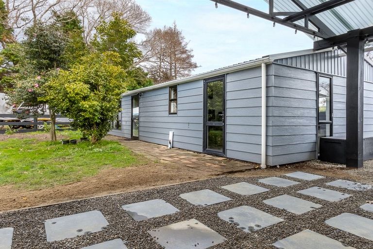 Photo of property in 323 Mazengarb Road, Paraparaumu, 5032