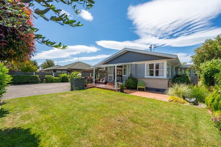Photo of property in 47a Church Road, Taradale, Napier, 4112