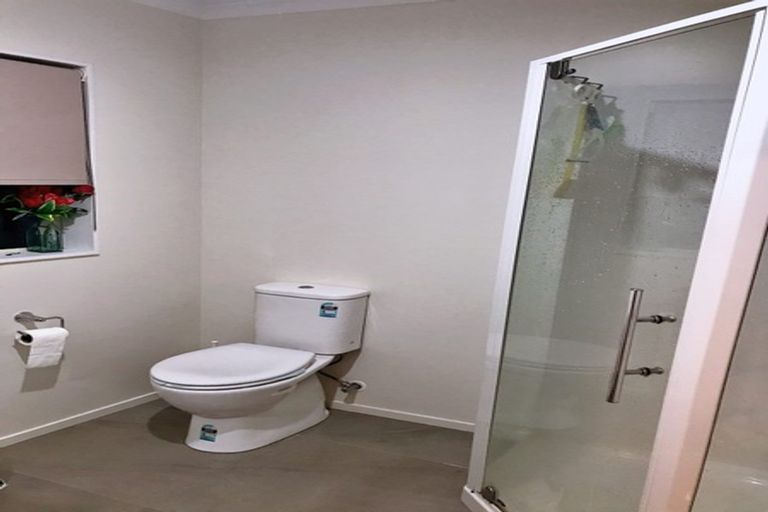 Photo of property in 24 Melksham Drive, Churton Park, Wellington, 6037