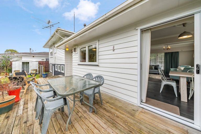 Photo of property in 8 Montana Road, Totara Park, Upper Hutt, 5018