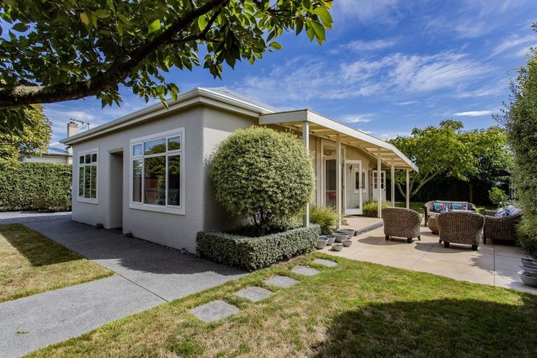 Photo of property in 380 High Street, Rangiora, 7400