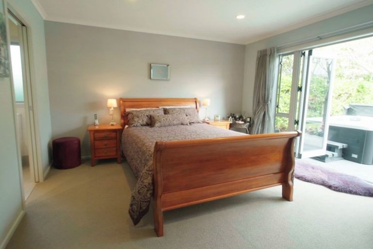 Photo of property in 64 Palliser Drive, Huntington, Hamilton, 3210