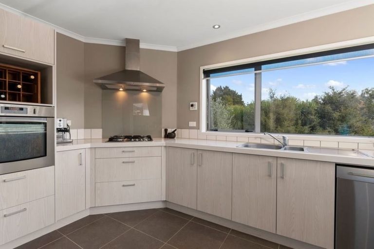 Photo of property in 11 Mermaid Mews, Red Beach, 0932