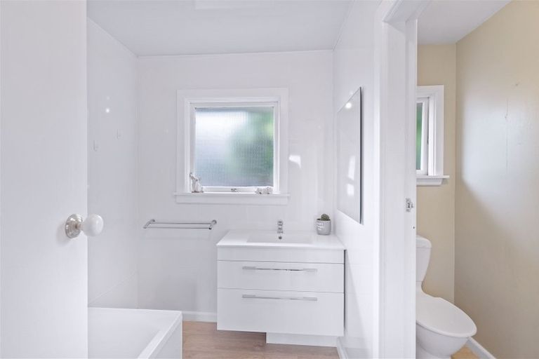 Photo of property in 31 Witham Street, Hornby, Christchurch, 8042