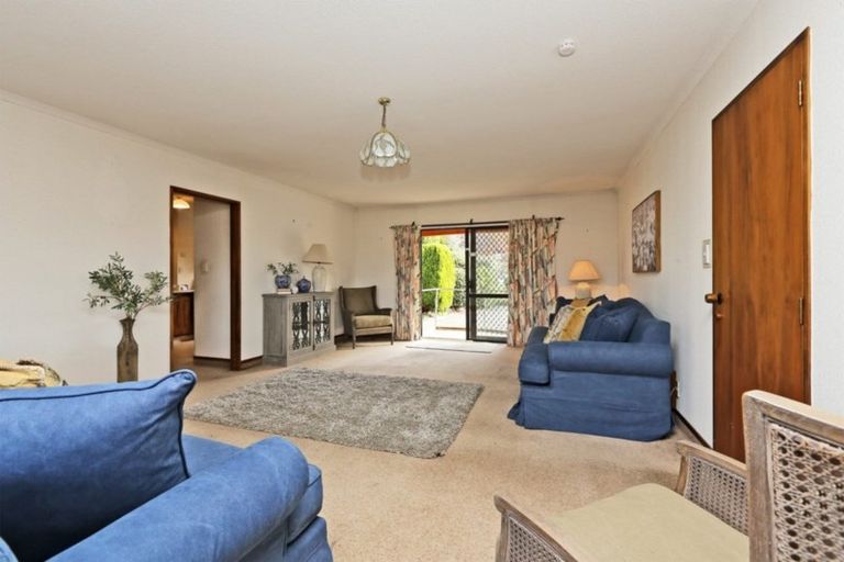 Photo of property in 174b Gloucester Street, Taradale, Napier, 4112