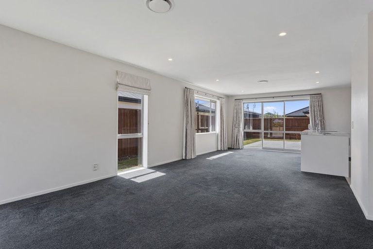 Photo of property in 38 Cleland Crescent, Kaiapoi, 7630