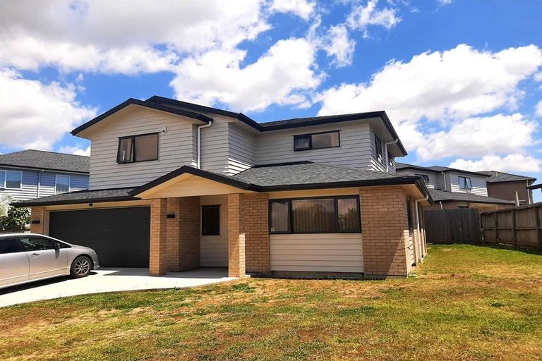 Photo of property in 88 Keri Vista Rise, Papakura, 2110