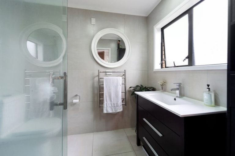 Photo of property in 12 Maeroa Road, Beerescourt, Hamilton, 3200