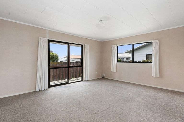 Photo of property in 27a Garland Drive, St Andrews, Hamilton, 3200