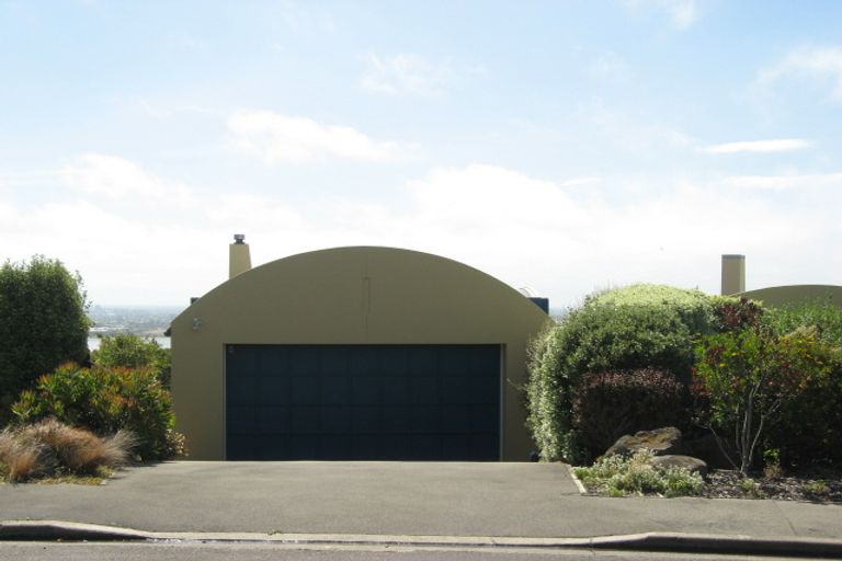 Photo of property in 27a Glendevere Terrace, Redcliffs, Christchurch, 8081