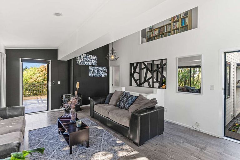 Photo of property in 123 Ravensdale Rise, Westmorland, Christchurch, 8025