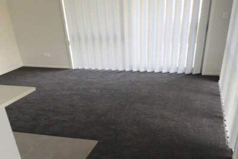 Photo of property in 15 Parton Road, Pukekohe, 2120