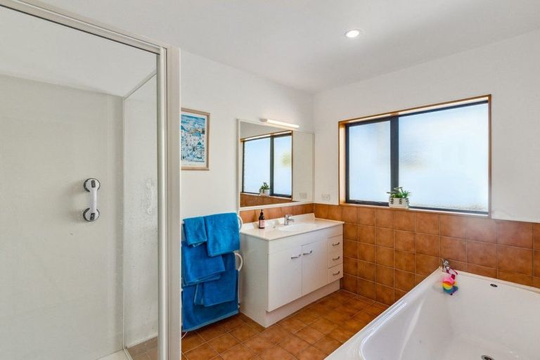 Photo of property in 81 Michael Road, Paraparaumu Beach, Paraparaumu, 5032