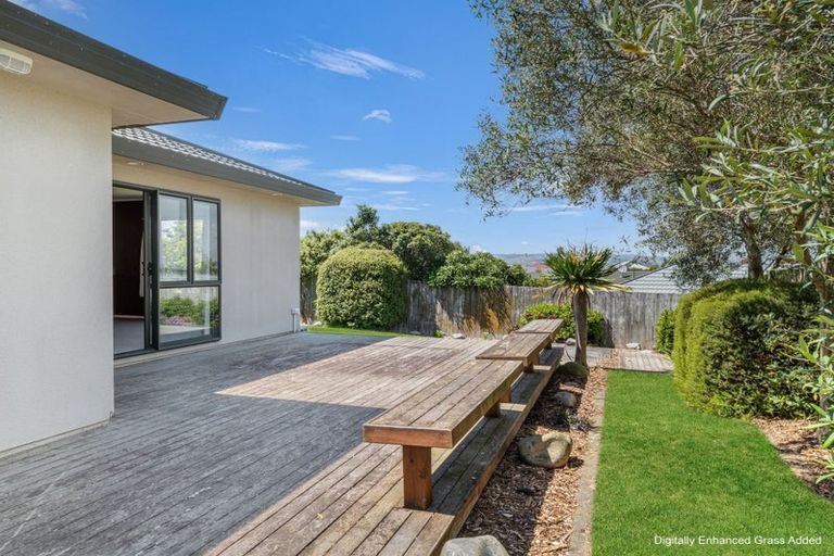 Photo of property in 75 Parnell Heights, Kelvin Grove, Palmerston North, 4414