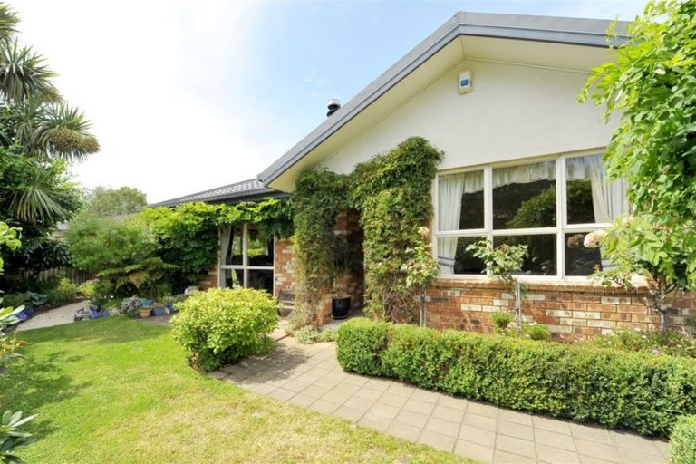 Photo of property in 34 Woodham Road, Linwood, Christchurch, 8062