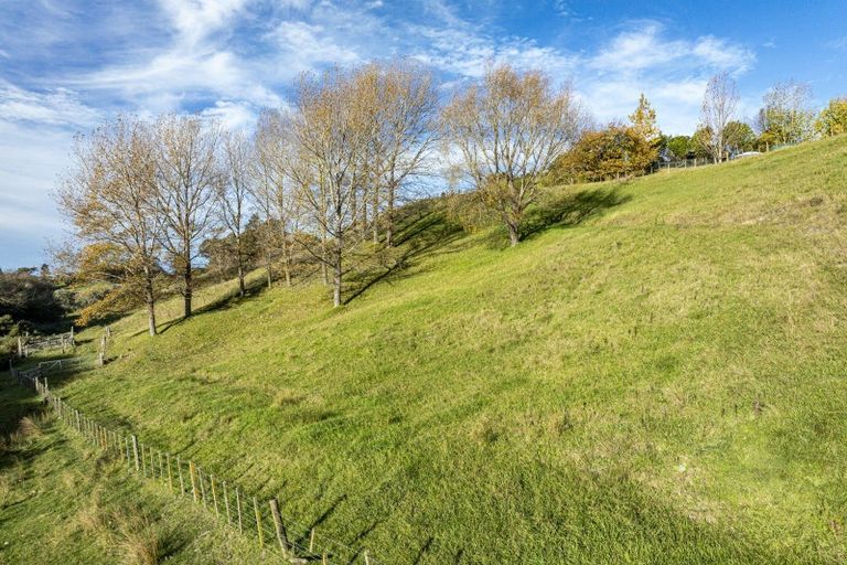 Photo of property in 70 Pineleigh Drive, Poraiti, Napier, 4182