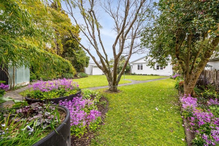 Photo of property in 15 Coddington Crescent, Masterton, 5810