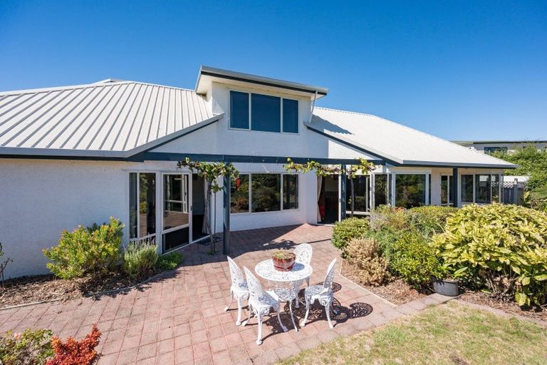 Photo of property in 15 Aldinga Avenue, Stoke, Nelson, 7011