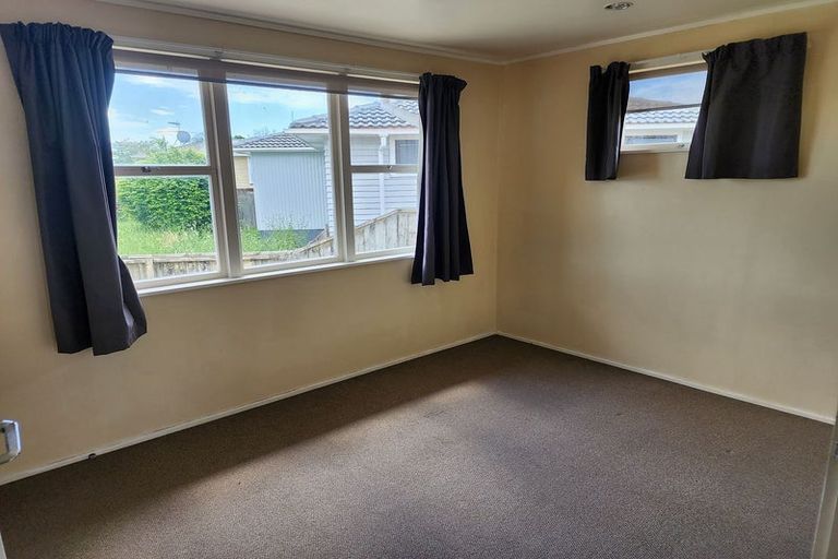 Photo of property in 7 Brightwell Street, Papakura, 2110