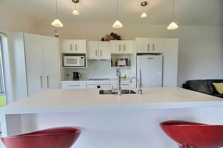 Photo of property in 115 Kent Terrace, Taradale, Napier, 4112