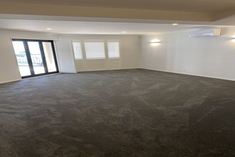 Photo of property in 13/22u Oriental Terrace, Oriental Bay, Wellington, 6011