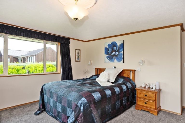 Photo of property in 39 Spence Avenue, Otatara, Invercargill, 9879