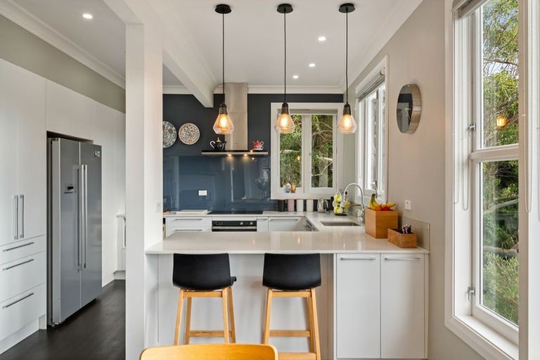 Photo of property in 83 Sefton Street, Wadestown, Wellington, 6012
