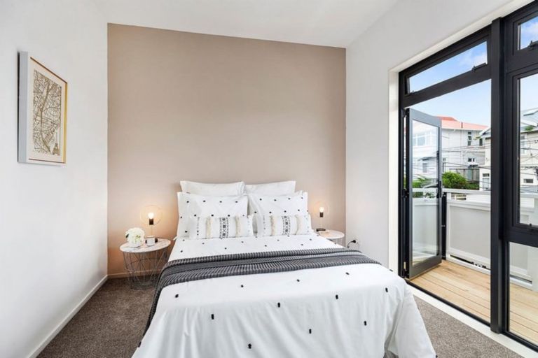 Photo of property in Pirie Street Townhouses, 12/35u Pirie Street, Mount Victoria, Wellington, 6011