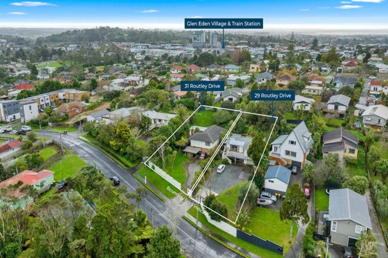 Photo of property in 31 Routley Drive, Glen Eden, Auckland, 0602