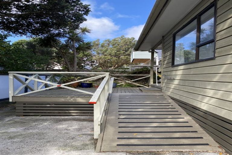 Photo of property in 67f1 Hector Street, Seatoun, Wellington, 6022