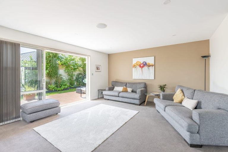 Photo of property in 83 Rannoch Drive, Broomfield, Christchurch, 8042