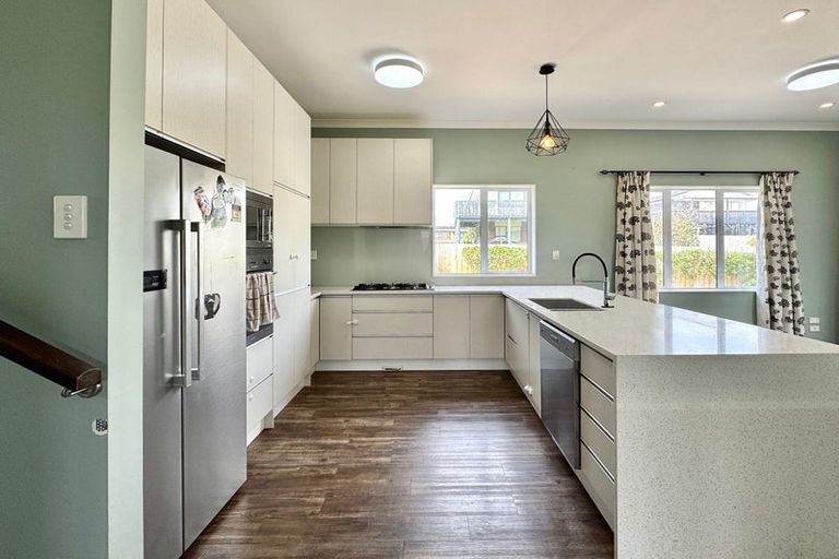 Photo of property in 152 Hill Road, The Gardens, Auckland, 2105