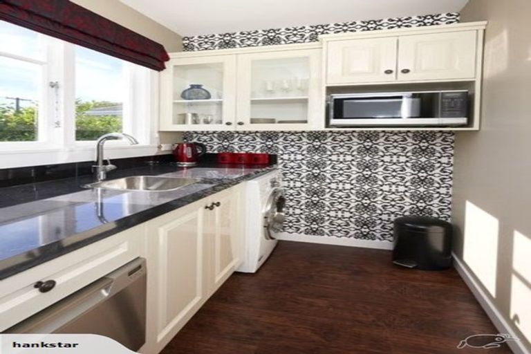 Photo of property in 16 Beaver Road, Blenheim, 7201