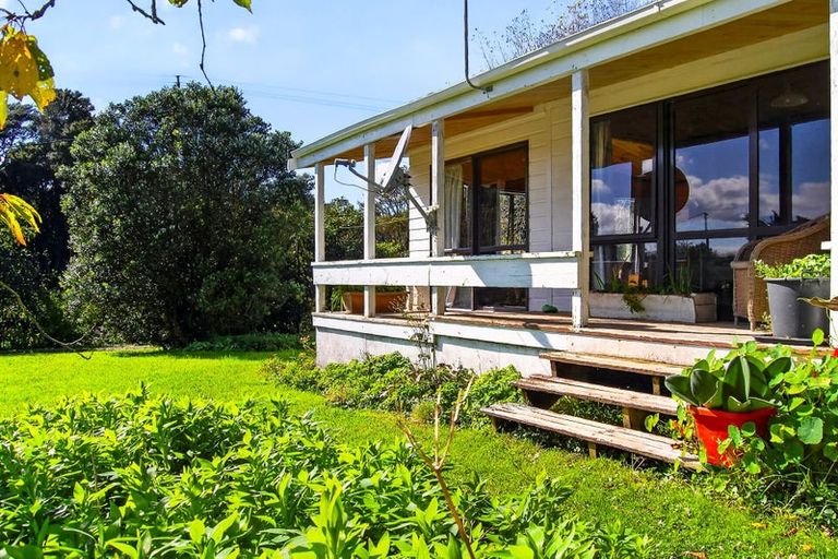 Photo of property in 288 Valley Road, Kaiwaka, 0573