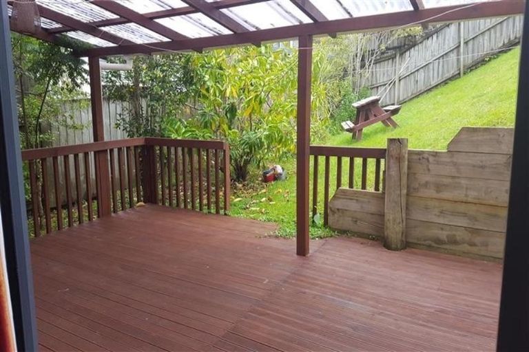 Photo of property in 9g View Road, Glenfield, Auckland, 0627