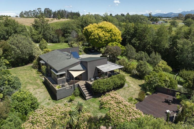 Photo of property in 10 Hewetson Road, Upper Moutere, 7175