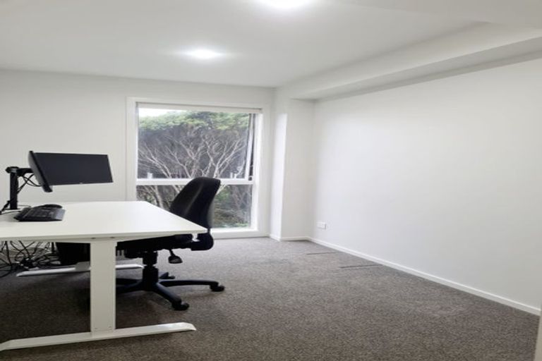Photo of property in 10 Tai Lane, Whitby, Porirua, 5024