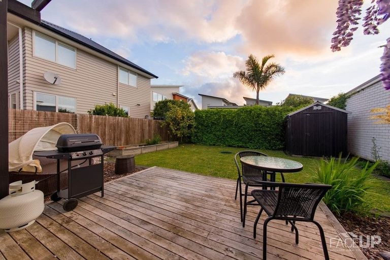 Photo of property in 4 Toheroa Street, Hobsonville, Auckland, 0616
