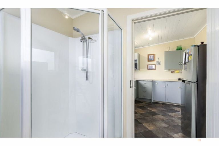 Photo of property in 9 Waimate Highway, Makikihi, Waimate, 7978