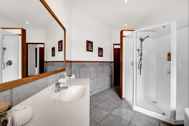 Photo of property in 211 Tawhiti Road, Hawera, 4672