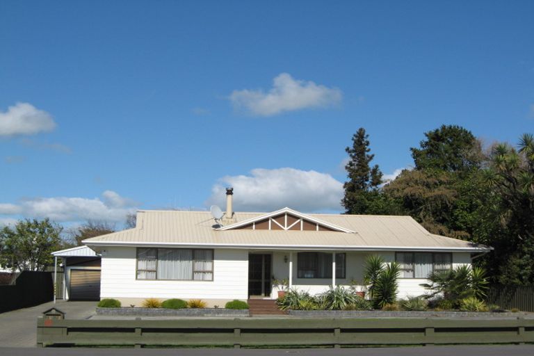 Photo of property in 11 Hunia Street, Marton, 4710