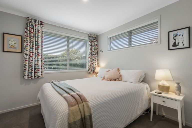 Photo of property in 1 Long Acre Close, Katikati, 3129
