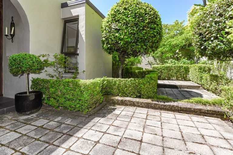 Photo of property in 3 Greenwood Road, Havelock North, 4130