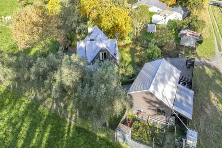 Photo of property in 100 Kereru Road, Maraekakaho, Hastings, 4171