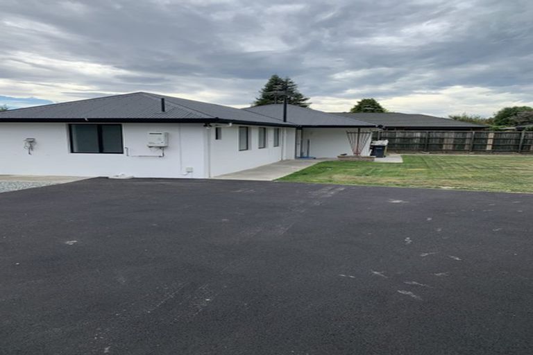 Photo of property in 26 Larch Place, Casebrook, Christchurch, 8051
