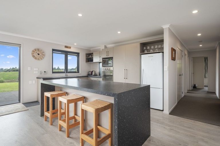 Photo of property in 43 Norm Freeman Drive, Te Puke, 3119