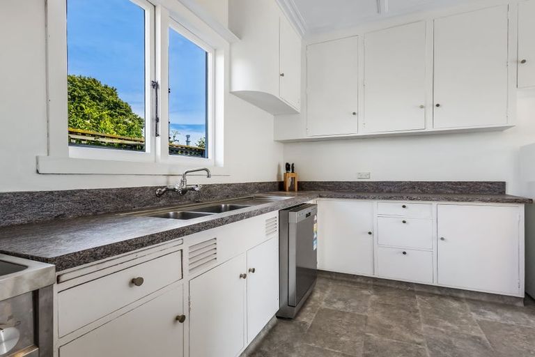 Photo of property in 503 Southland Road, Hastings, 4122
